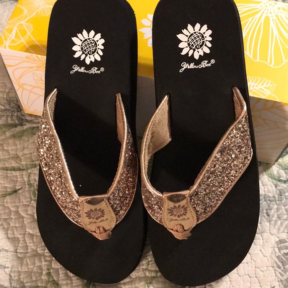 yellow box carolina flip flops
